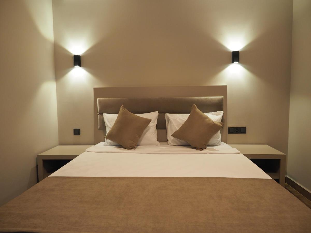 Zenia Hotel Antalya Buitenkant foto